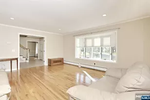 602 Mill Run, Paramus, NJ 07652 - Photo 14