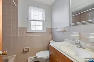 64 Gilbert Ave, Elmwood Park, NJ 07407 - Photo 16