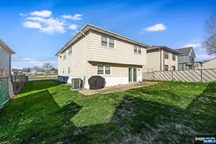 64 Gilbert Ave, Elmwood Park, NJ 07407 - Photo 22