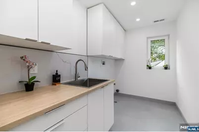 145 Midwood Road, Glen Rock, NJ 07452 - Photo 20