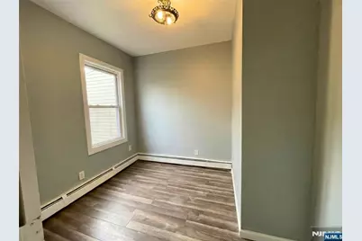 339 Howe Avenue 2 #2, Passaic, NJ 07055 - Photo 8