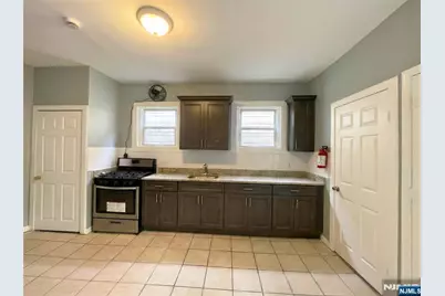 339 Howe Avenue 2 #2, Passaic, NJ 07055 - Photo 2