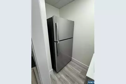 7 Franklin Avenue 6 #6, Harrison, NJ 07029 - Photo 8