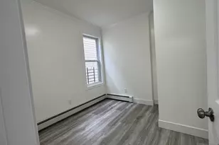 7 Franklin Ave 6, Harrison, NJ 07029 - Photo 4