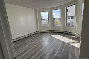 7 Franklin Ave 6, Harrison, NJ 07029 - Photo 2