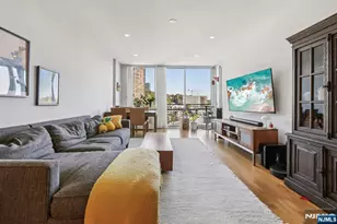 915 Hudson Park, Edgewater, NJ 07020 - Photo 6