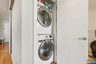 915 Hudson Park, Edgewater, NJ 07020 - Photo 28