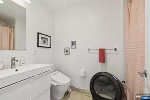 915 Hudson Park, Edgewater, NJ 07020 - Photo 20