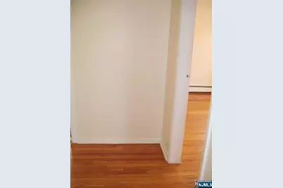 421 Leonhardt Drive 2nd Floor #2nd Floor, Saddle Brook Township, NJ 07663 - Photo 26