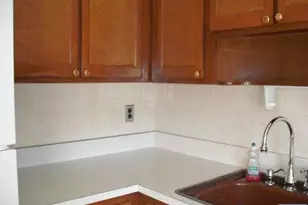 421 Leonhardt Dr 2nd Floor, Saddle Brook Township, NJ 07663 - Photo 16