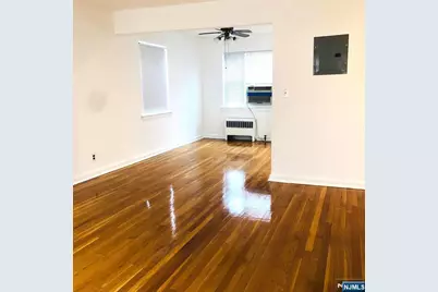 460 Clubway 43 #43, Hackensack, NJ 07601 - Photo 2