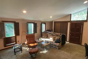 1 Grange Ct, Teaneck Township, NJ 07666 - Photo 6