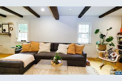 8 Downing Place, Harrington Park, NJ 07640 - Photo 10