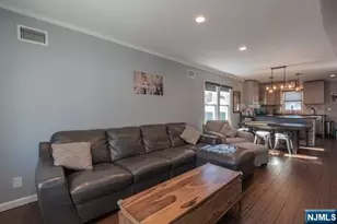 34 Heights Ave, Fair Lawn, NJ 07410 - Photo 4
