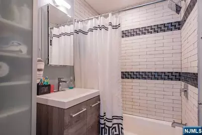 34 Heights Avenue, Fair Lawn, NJ 07410 - Photo 18