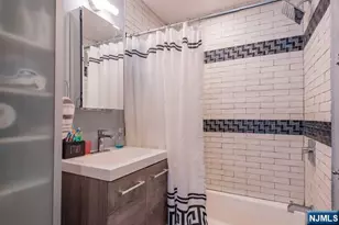 34 Heights Ave, Fair Lawn, NJ 07410 - Photo 18