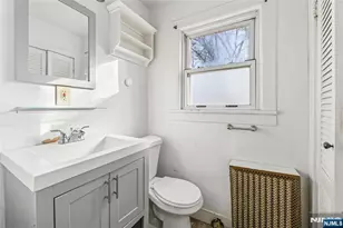 109 Luke Ave, Bergenfield, NJ 07621 - Photo 10