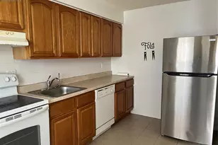 206A Lasalle, Hasbrouck Heights, NJ 07604 - Photo 4