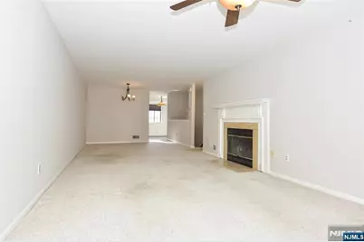 3707 Mark Twain Way, Mahwah, NJ 07430 - Photo 4