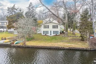 86 Lake W Dr, Wayne, NJ 07470 - Photo 6