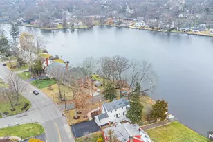 86 Lake W Dr, Wayne, NJ 07470 - Photo 28