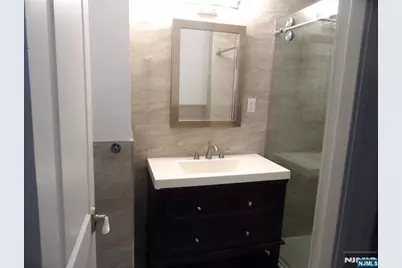 276 Prospect Street, East Orange, NJ 07017 - Photo 12