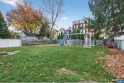 301 South Parkway, Clifton, NJ 07014 - Photo 28