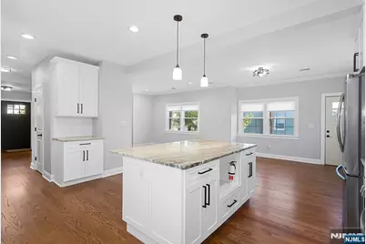 17 Lakeview Avenue, Park Ridge, NJ 07656 - Photo 14