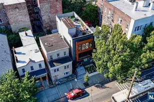 865 Summit Ave 1, Jersey City, NJ 07307 - Photo 34