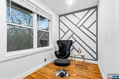 865 Summit Avenue 1 #1, Jersey City, NJ 07307 - Photo 14