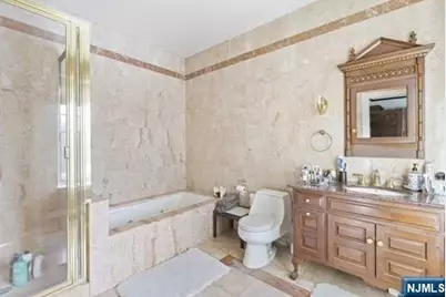 394 E Palisade Avenue, Englewood, NJ 07631 - Photo 20