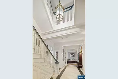 394 E Palisade Avenue, Englewood, NJ 07631 - Photo 4