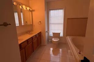 17 Zabriskie 1705, Hackensack, NJ 07601 - Photo 12