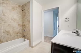 69 Main Street 1502, Fort Lee, NJ 07024 - Photo 8