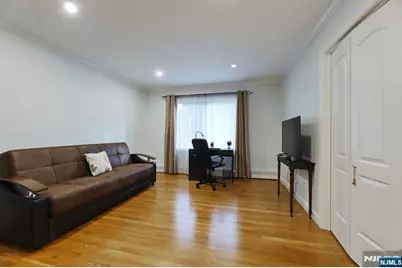 83 Hampshire Road, Washington Township, NJ 07676 - Photo 22