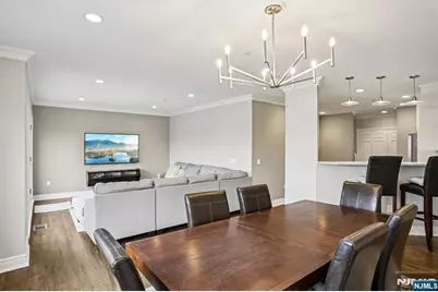 343 The Promenade 343 #343, Edgewater, NJ 07020 - Photo 6