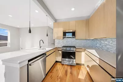 108 Fleming Avenue 1A #1A, Newark, NJ 07105 - Photo 2