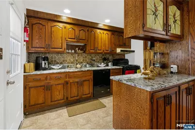 163 Grove Street, Lodi, NJ 07644 - Photo 8