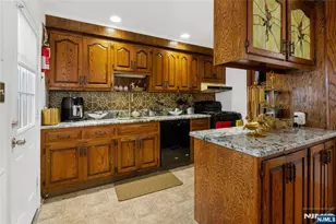 163 Grove St, Lodi, NJ 07644 - Photo 8