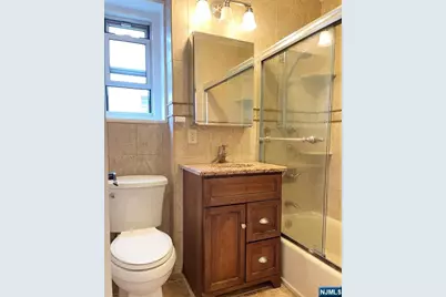 2205 Central Road 3D #3D, Fort Lee, NJ 07024 - Photo 20