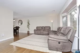 221 Raymond St, Hillsdale, NJ 07642 - Photo 4