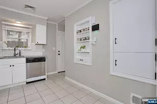 221 Raymond St, Hillsdale, NJ 07642 - Photo 12