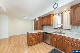 84 Locust Ave, Wallington, NJ 07057 - Photo 12