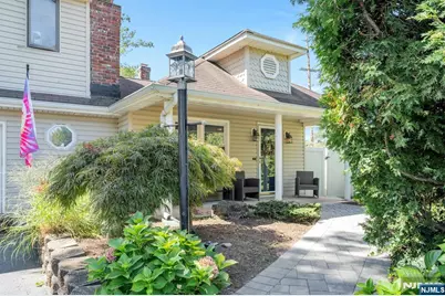 667 McKinley Avenue, Washington Township, NJ 07676 - Photo 2