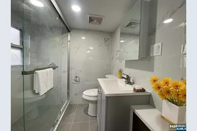 40 Searing Avenue 2 #2, Harrison, NJ 07029 - Photo 4