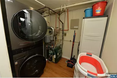 40-10 Paterson Street, Fair Lawn, NJ 07410 - Photo 18