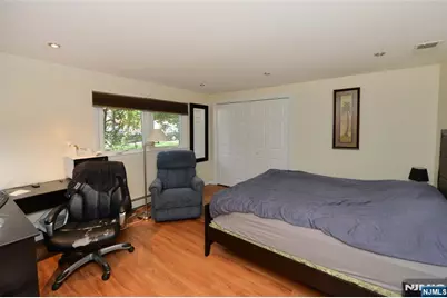 40-10 Paterson Street, Fair Lawn, NJ 07410 - Photo 12