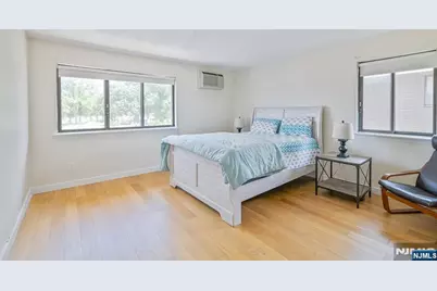 462C Liberty Street 312 #312, Little Ferry, NJ 07643 - Photo 6