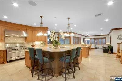 7 Finn Court, Mahwah, NJ 07430 - Photo 10