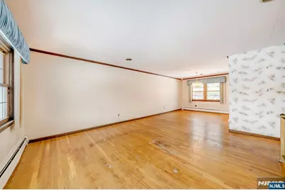 779 Decker Place, Paramus, NJ 07652 - Photo 6